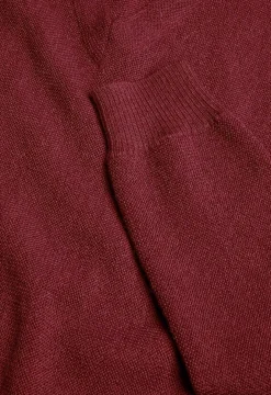 Classic Alpaca Links V-Neck Sweater